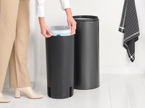 236266 Touch Bin New, 30L - Confident Grey - 8710755236266 Brabantia  TOUCH BIN NEW Dotykový odpadkový koš 30 l - šedá (6)